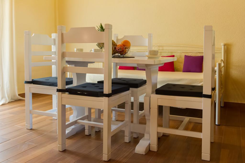Appartement Renata & *
